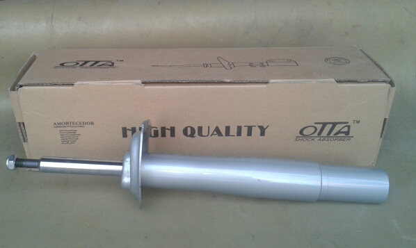 宝马5系前减震器